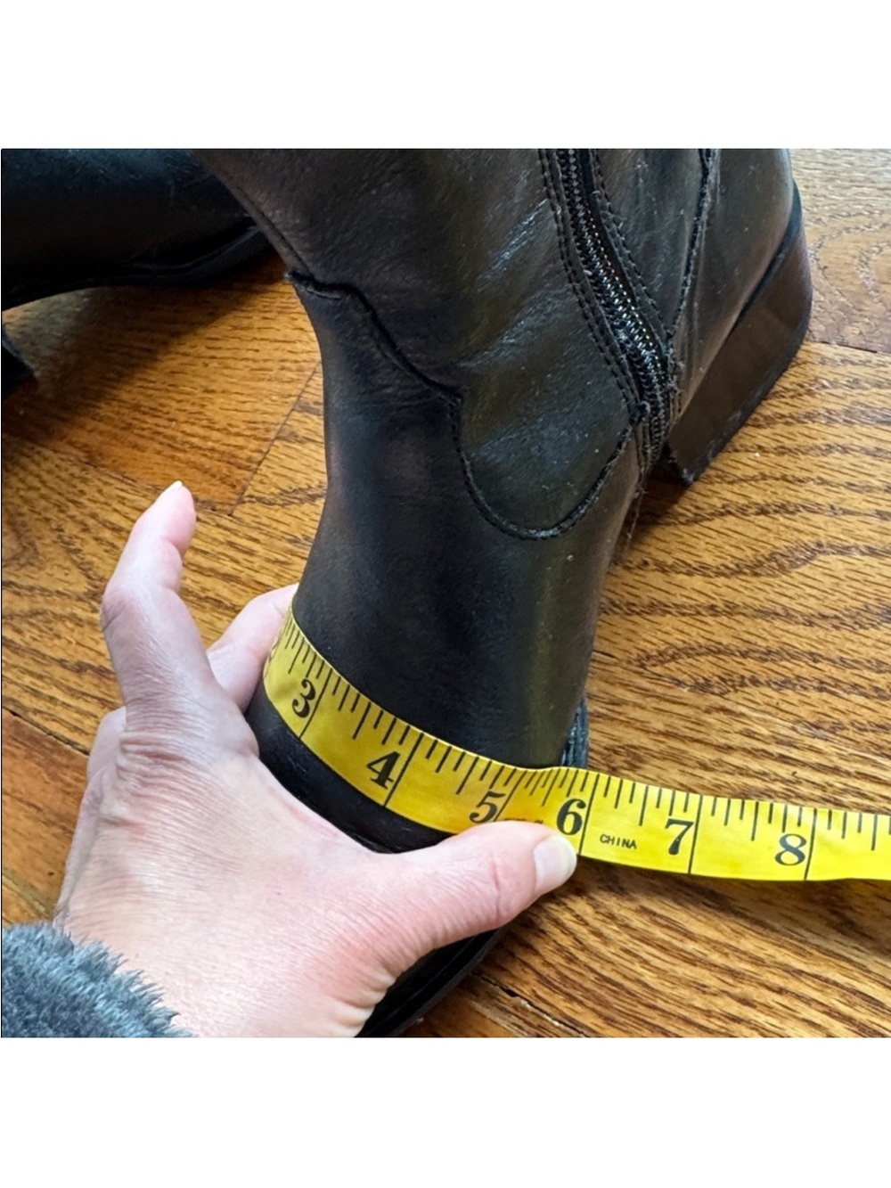 Born Knowl Black Leather Tall Knee High Riding Boots Sz 6 Side Zipper Closure - Picture 11 of 12